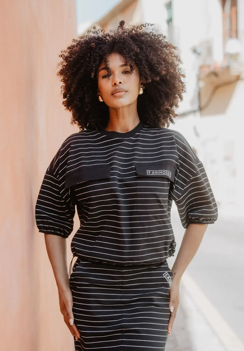 Sudadera Animosa cruz Sor Juana Inés