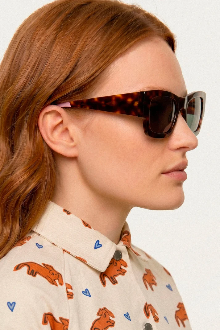Gafas carey Mr. Boho con punta patillas rosa claro
