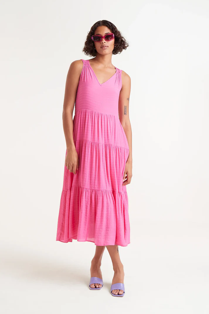 VESTIDO MIDI FLUIDO ROSA
