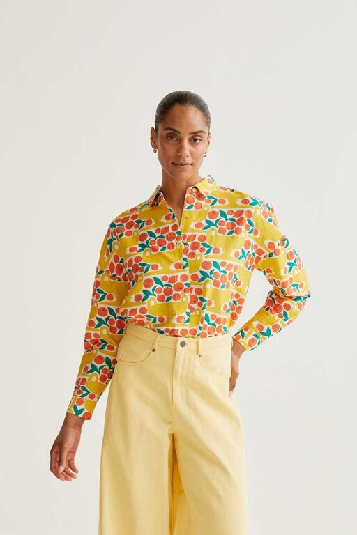 Camisa Compañía Fantástica estampado 