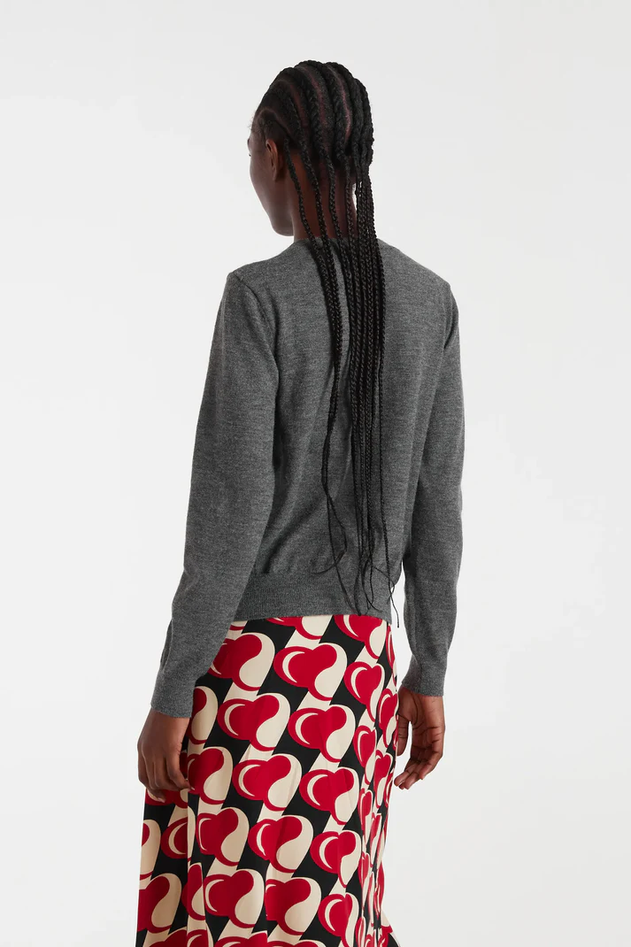 Cardigan de punto fino Compañía Fantástica con detalle floral gris Cardigan de punto fino Compañía Fantástica con detalle floral gris