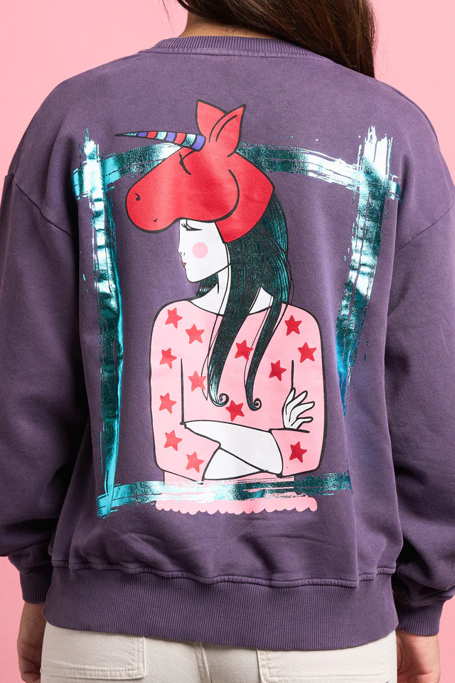 Sudadera Anabel Lee Flipo en colores morado Sudadera Anabel Lee Flipo en colores morado